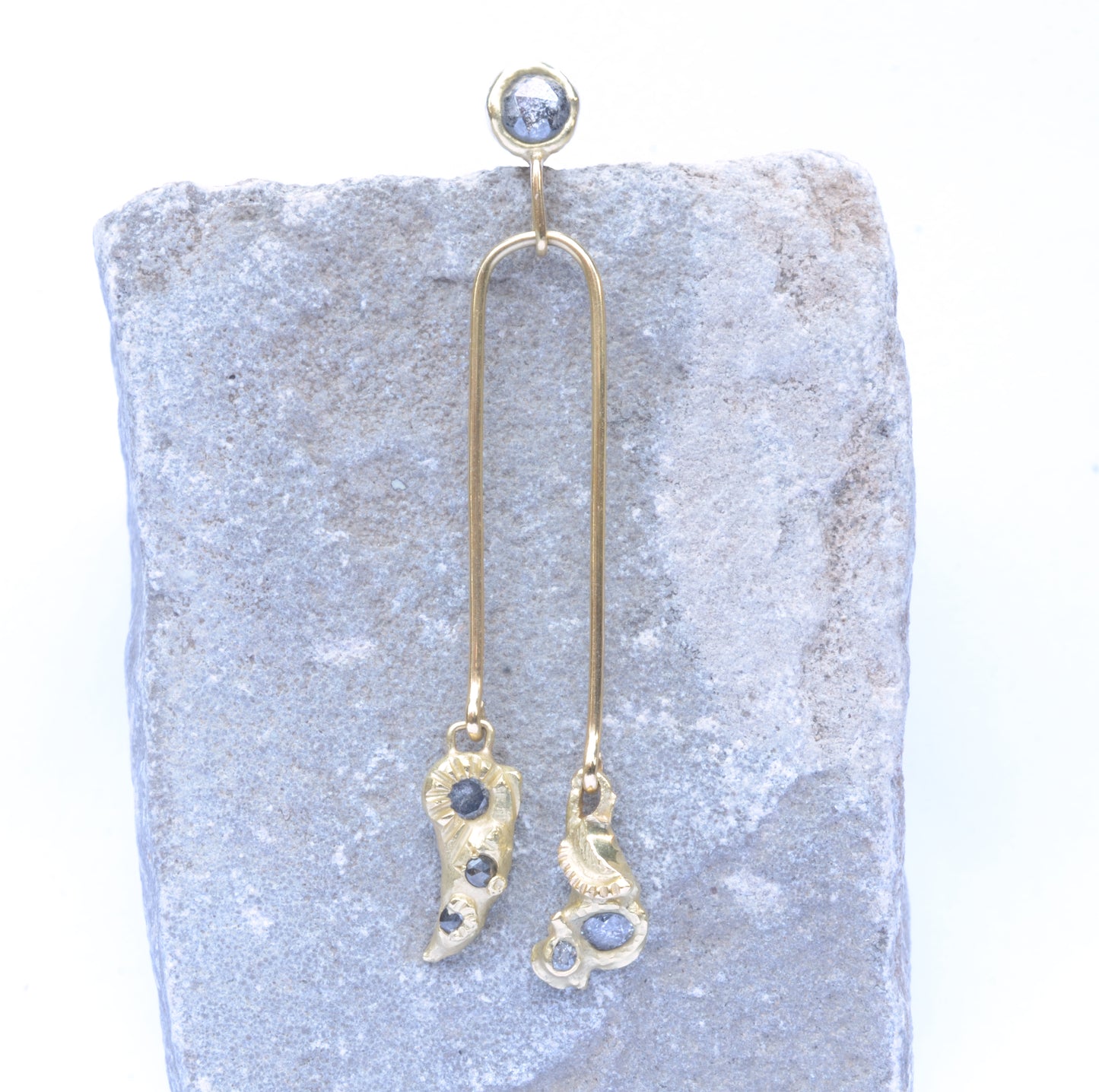 Gold drop earring