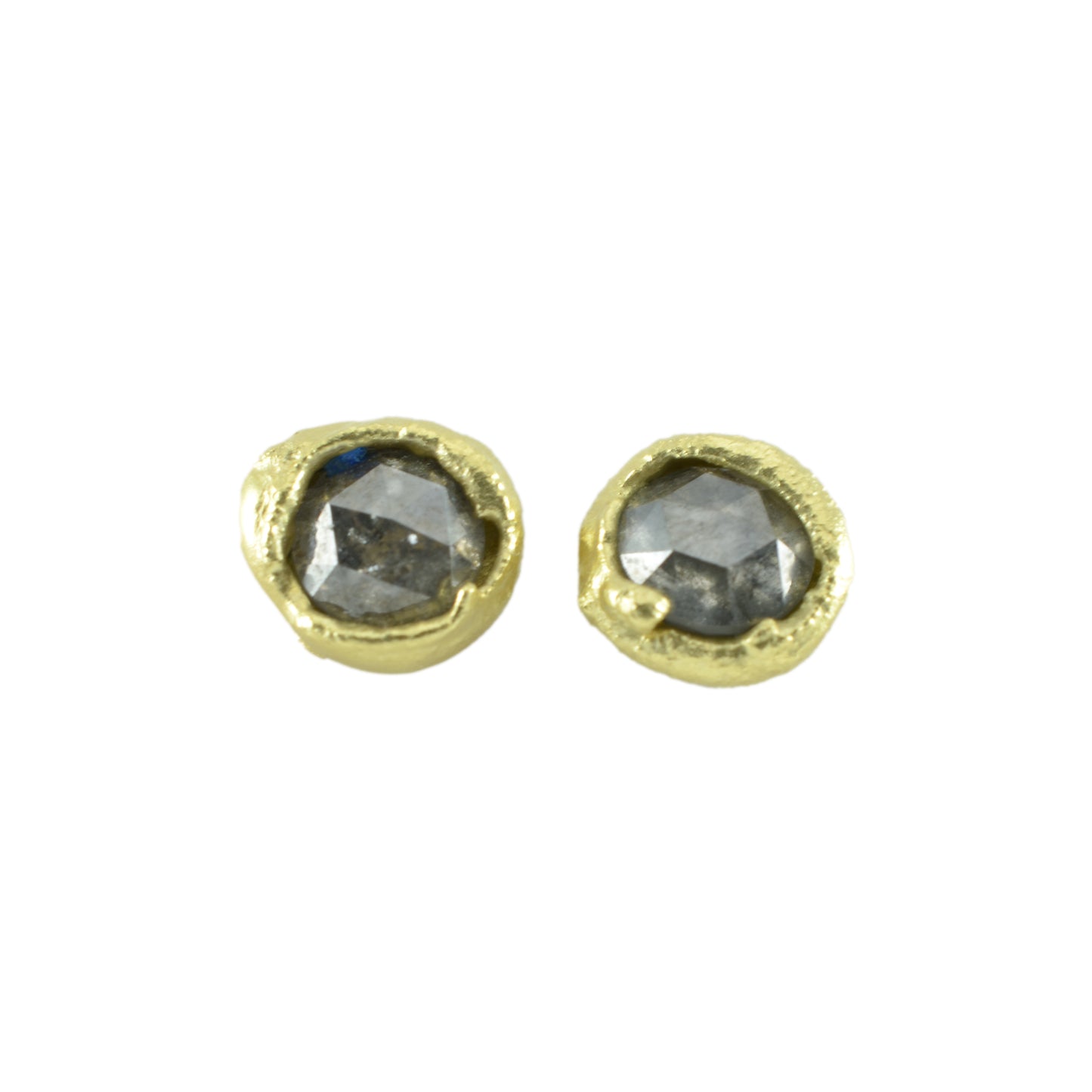 Large molten gold diamond studs