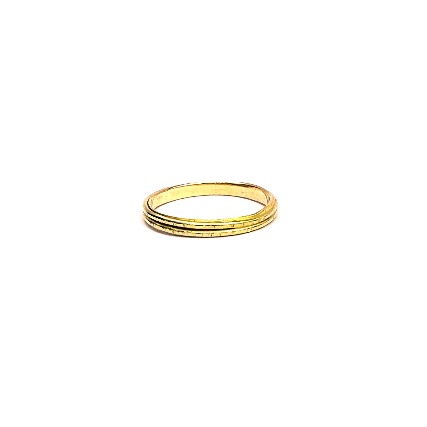 Molten textured gold band